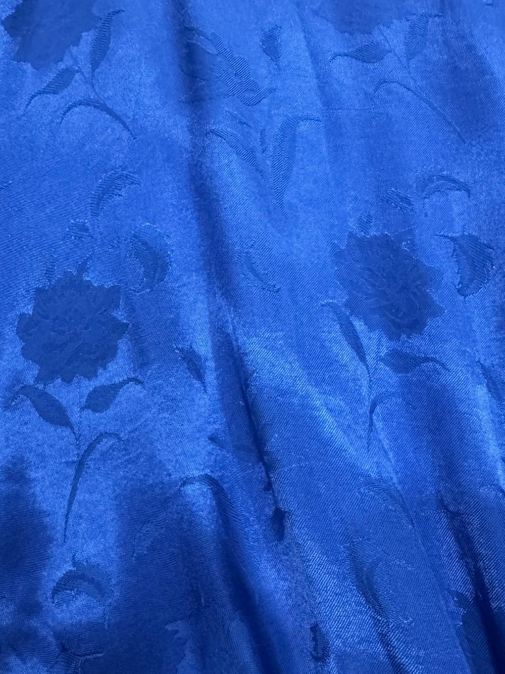 🆕 shore Royal Blue Willow Romper Satin, Floral, Belted, Elastic Waist Sz. S - Picture 10 of 13